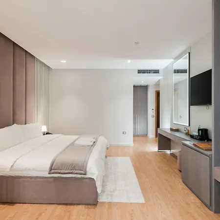 Troci Hotel 5*