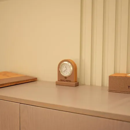 Ξενοδοχείο Troci 5*