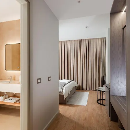 Troci Hotel 5*