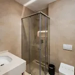 Отель Troci 5*