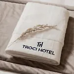Отель Troci Kamez