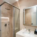 Отель Troci 5*