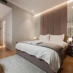 Troci 5*