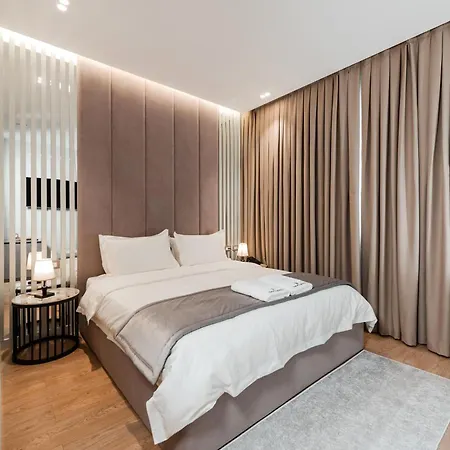 Hotel Troci